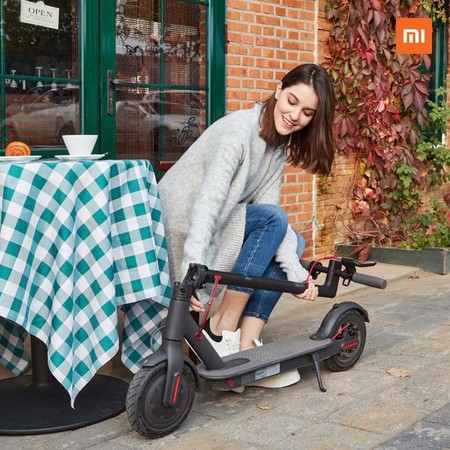 El patinete eléctrico de Xiaomi tiene una autonomía bestial y además está en oferta: por 319 euros con envío desde España