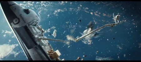 La prenda de vestir más peligrosa de la historia y otros 5 datos sorprendentes sobre la basura espacial