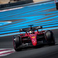 Charles Leclerc hace la pole position a rebufo de Carlos Sainz y Fernando Alonso parte séptimo en Francia
