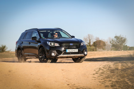 Subaru Outback Black Edition