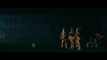 Hay películas y series que se ven fatal pero no es culpa de tu televisor: lo hacen a propósito y es de lo más irritante