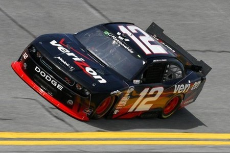 La NASCAR estrena sus muscle car