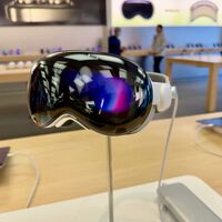 Apple tira la toalla con las Vision Pro. Descartan el modelo económico para 2025 y recortan la producción de las gafas