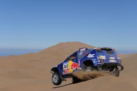 Carlos Sainz vence en la décima etapa y da un paso más hacia la victoria