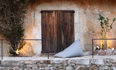 Los sacos de panadero molan mogollón, y si no fíjate en éstos: 03AM