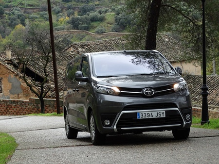 Prueba Toyota Proace Verso Exteriores 17