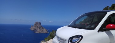 Ibiza es el hábitat natural del smart Ushuaïa, y por eso lo hemos probado allí