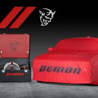 Los últimos Dodge Viper y Demon se subastarán juntos. ¡Esto sí es un verdadero 2x1!
