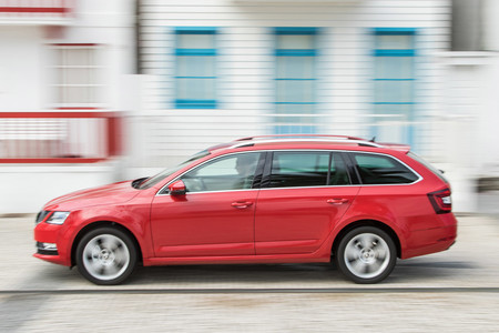 Škoda Octavia 2017 prueba contacto