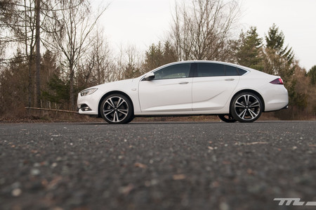 Opel Insignia Grand Sport 2017, prueba contacto