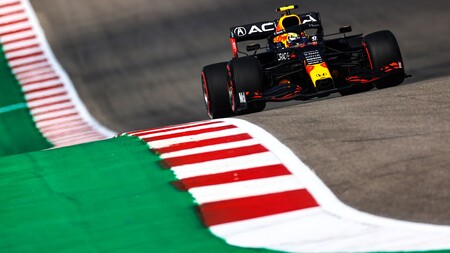 Sergio Pérez manda en Austin y sigue el pique entre Max Verstapen y Lewis Hamilton: "Es un idiota estúpido"