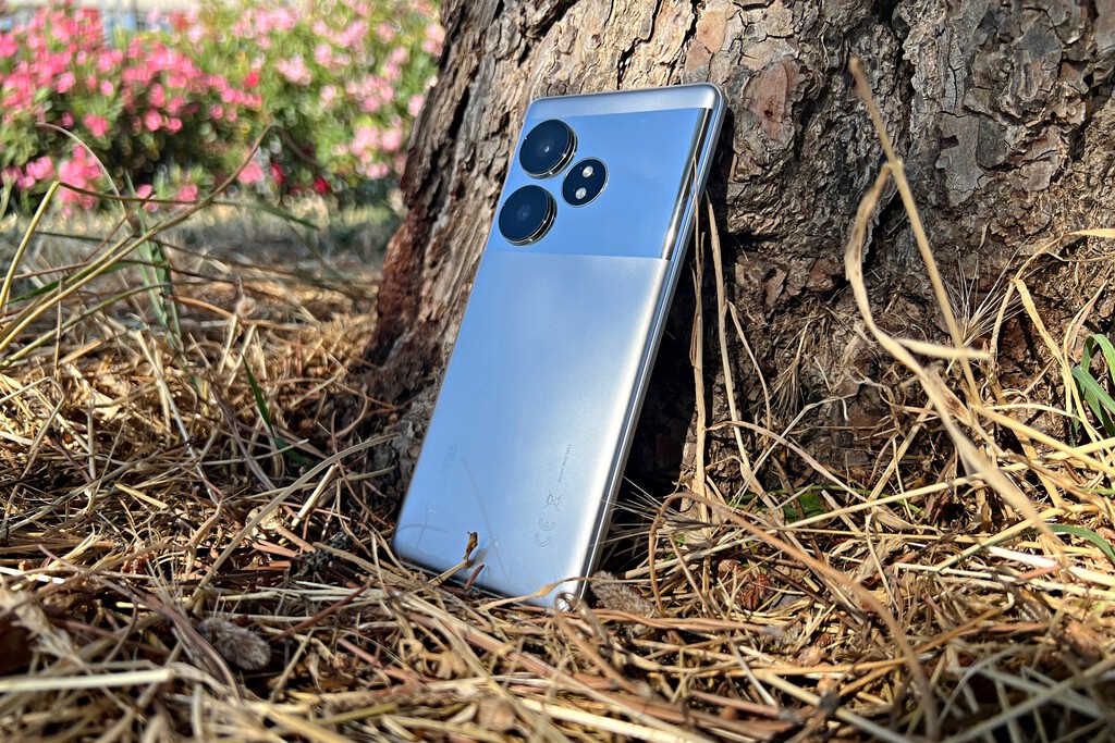 Realme GT 6T, análisis: un móvil que brilla con luz propia para ser uno de los que más recomiende este año
