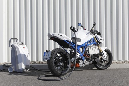BMW eRoadster: el prototipo de moto eléctrica de 134 CV y 200 km de autonomía que tardará en llegar