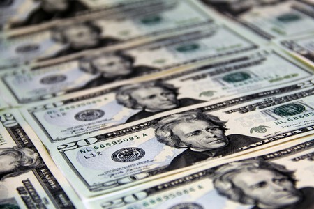 La Fed sube la tasa de descuento un cuarto de punto