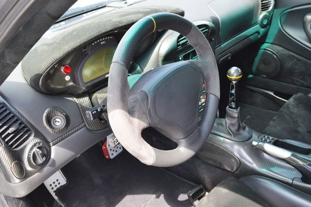 Este Porsche 911 GT2 de más de 1.000 CV es lo más bestia que vas a ver hoy