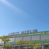 Leroy Merlin tiene la barbacoa sin humo que estabas buscando: portátil y cuesta menos de 80 euros 