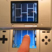 Nintendo sabía que harías esto con tu DS: por eso diseñaron a su consola con un mecanismo preventivo  