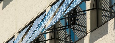 El error que comete mucha gente con sus toldos: puedes tener sombra y seguir pasando calor, según un experto 