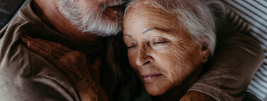 Sua alma gêmea é uma mentira? Filósofo defende que monogamia foi desenhada para manter você produtivo (e não feliz) 