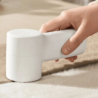 Es pequeño, vale menos de 20 euros y le da una segunda vida a varias prendas de ropa: el Lint Remover 2 de Xiaomi es toda una curiosidad