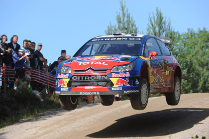 Loeb aguanta los ataques de Hirvonen en Finlandia