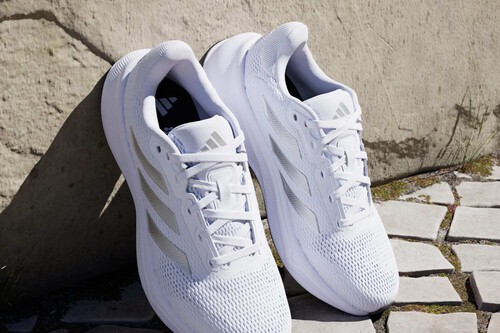 Adelántate a las rebajas gracias a Adidas: su outlet está de liquidación y tiene todo al 50% de descuento  
