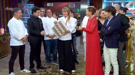 Raquel Meroño gana MasterChef Celebrity, entre 12 estrellas Michelin y con un menú sin errores