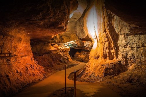 Las Cuevas de Sare y la persecución de las brujas en el país vasco francés