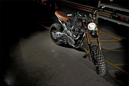 Triumph TFC-2 Scrambler