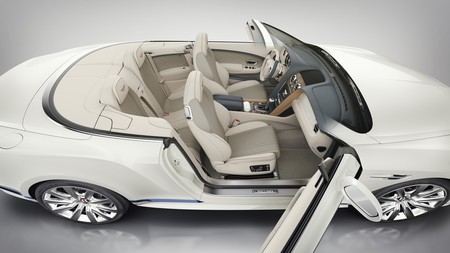 Mulliner Gt Convertible V8 Galene Edition Interior