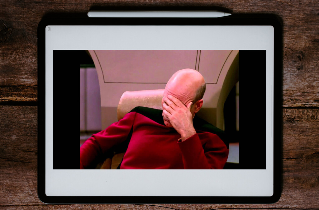 La ignorancia es atrevida: un juez prohíbe hacer zoom a un vídeo en un iPad porque 