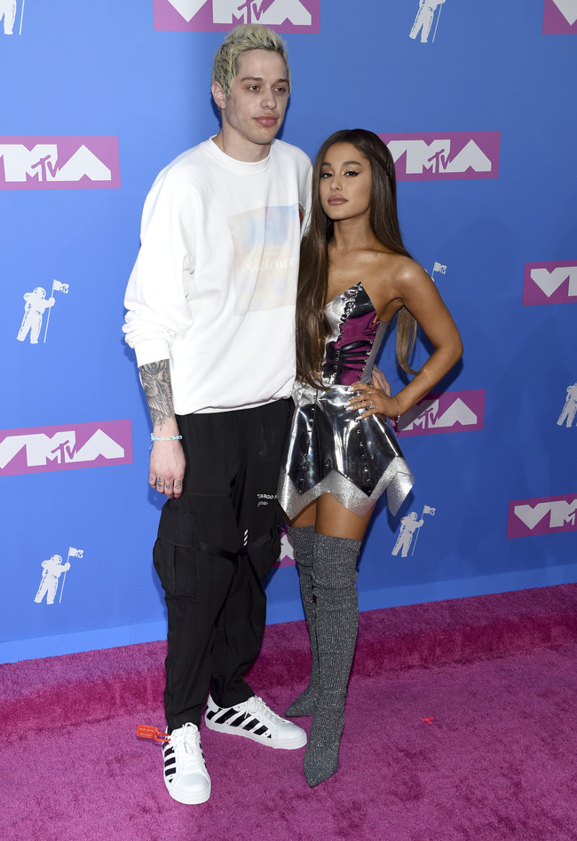 Mtv Video Music Awards 2018 Parejas 11