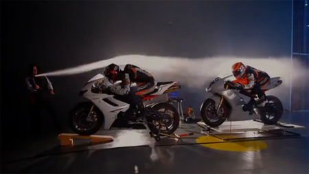 El equipo Latus afina la aerodinámica de sus motos