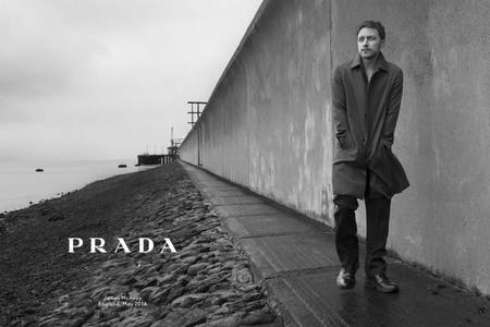 James McAvoy y Prada: La mejor dupla para una campaña de invierno