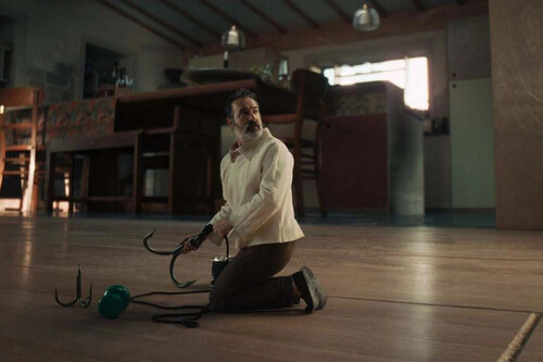 'El hombre menguante' no inventa nada en la ciencia ficción, pero tampoco le hace falta. Es una película estupenda sobre sobre la fragilidad humana y el miedo a desaparecer 