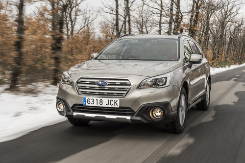 Subaru Outback 2015, probamos la compra racional que te permite entrar en el campo