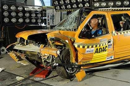 Landwind Crash Test