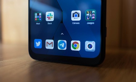 Cómo compartir la pantalla del móvil y controlarla desde otro dispositivo