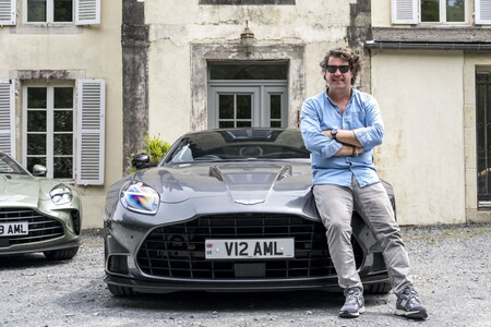 Aston Martin Vanquish 2025