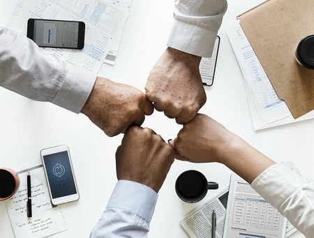 Nosotros lo hacemos con papel y boli, y funciona: 5 malas señales que impiden la transformación digital de tu pyme