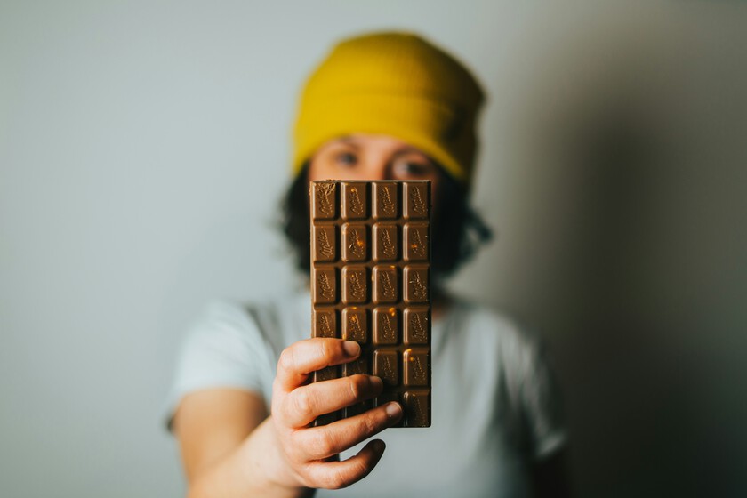 España ama tanto el chocolate que está viviendo una crisis curiosa: baja el consumo, pero sube el gasto por habitante