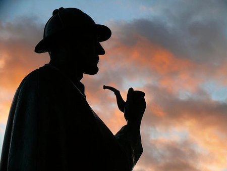 Hacienda sigue apretando: objetivo, las personas que facturan como sociedades