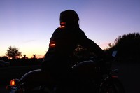 Chaquetas luminosas Impulse Jackets, para que te vean bien de noche