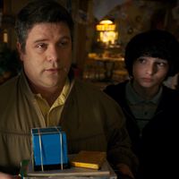 Los fans de 'Stranger Things' tienen razones para creer que está conectada con el universo de Stephen King: "Pennywise me marcó de verdad"