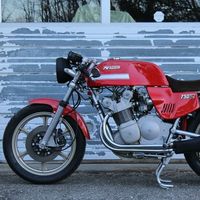 ¡Brutal! Esta MV Agusta 850SS de 1977 con un motor de 837 cc y 86 CV  ha sido vendida por 88.110 euros