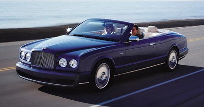 ¿Por qué el Bentley Azure es tan caro?