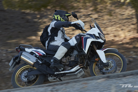 Honda Crf1000l Africa Twin 2018 8