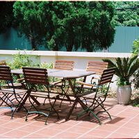 Adiós a los vecinos cotillas: cinco formas sencillas y elegantes de ganar privacidad en tu balcón, terraza o jardín 