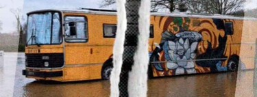 Un matrimonio francés con dos hijos se intentó burlar del capitalismo camperizando un autobús para dejar su casa. Ahora buscan casa