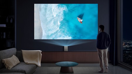 Cinebeam S Lifestyle